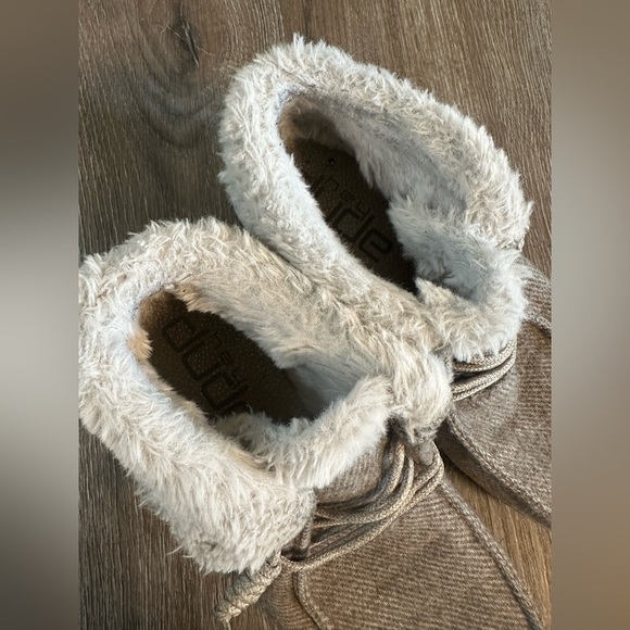 Hey Dude Brit Boot Women’s Size 8 - Picture 7 of 7